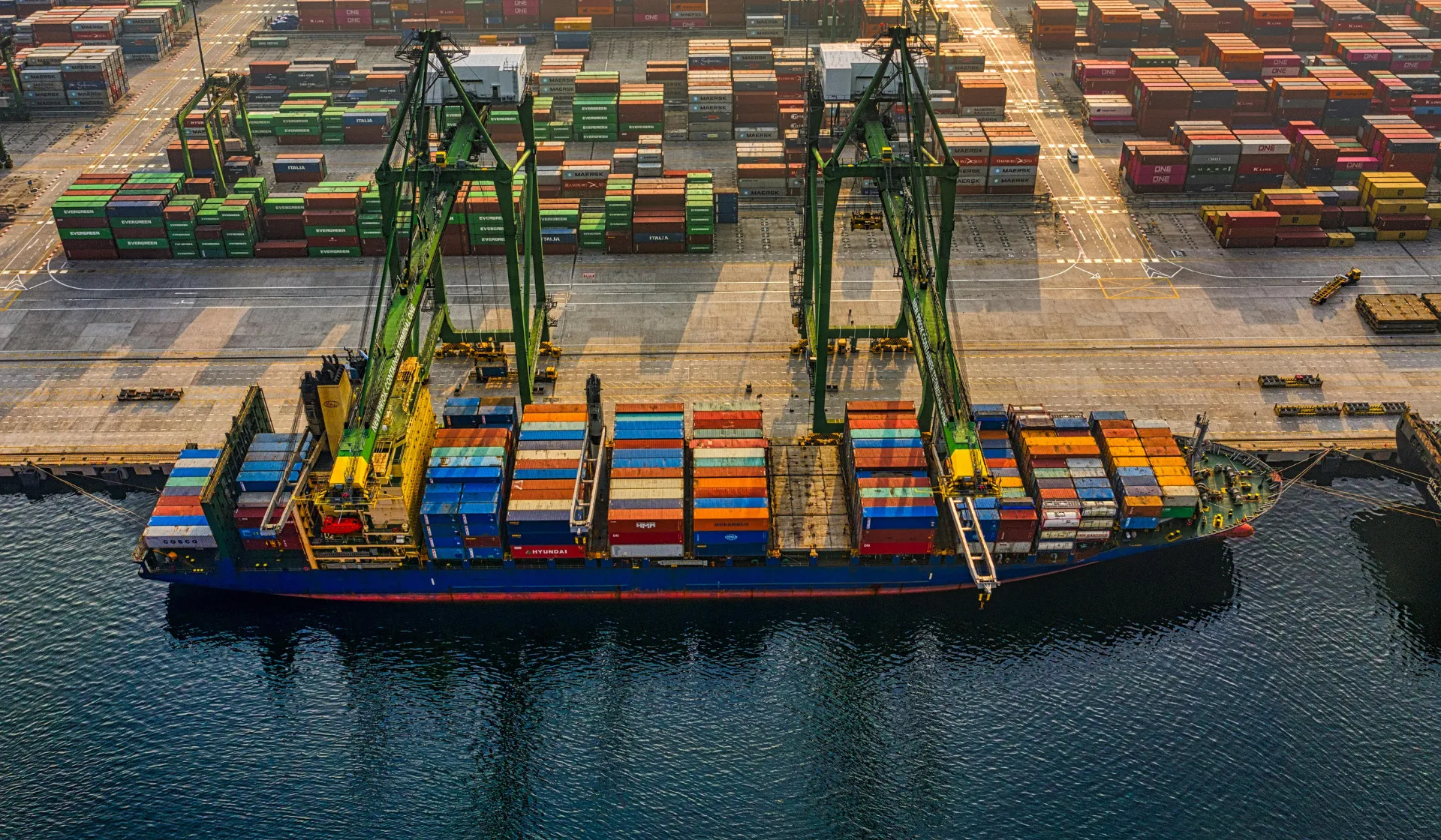 A dashboard showing digital marketing for logistics analytics and lower cost per acquisition